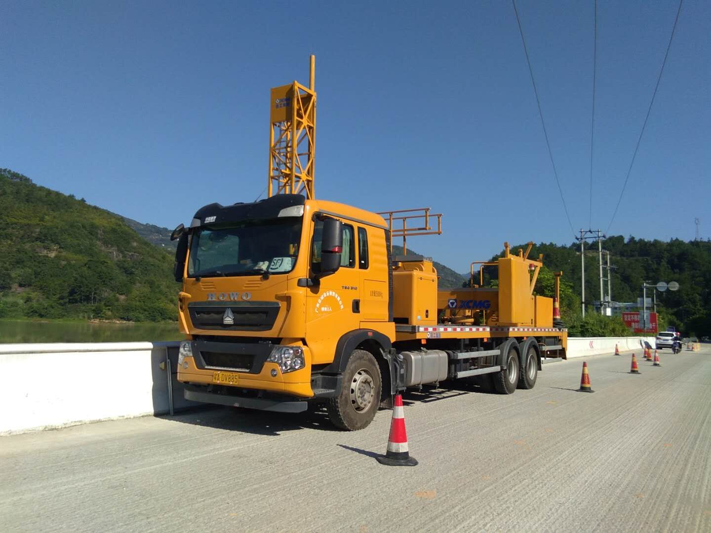 22米橋梁檢測(cè)車(chē)租賃